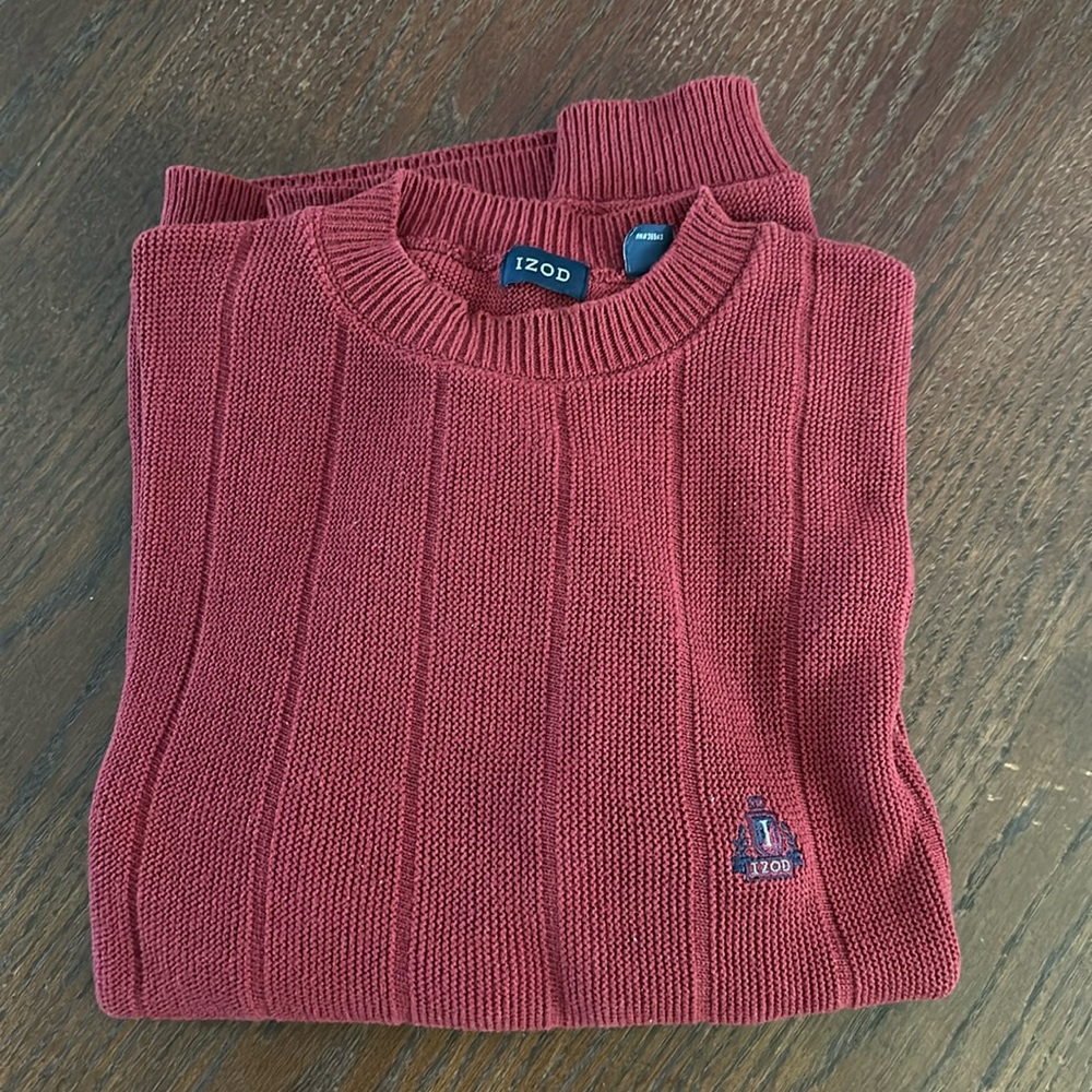 Men’s IZOD sweater, Size L